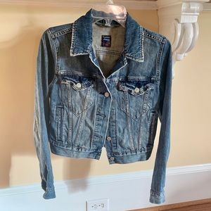 Levi Cropped Jean Jacket